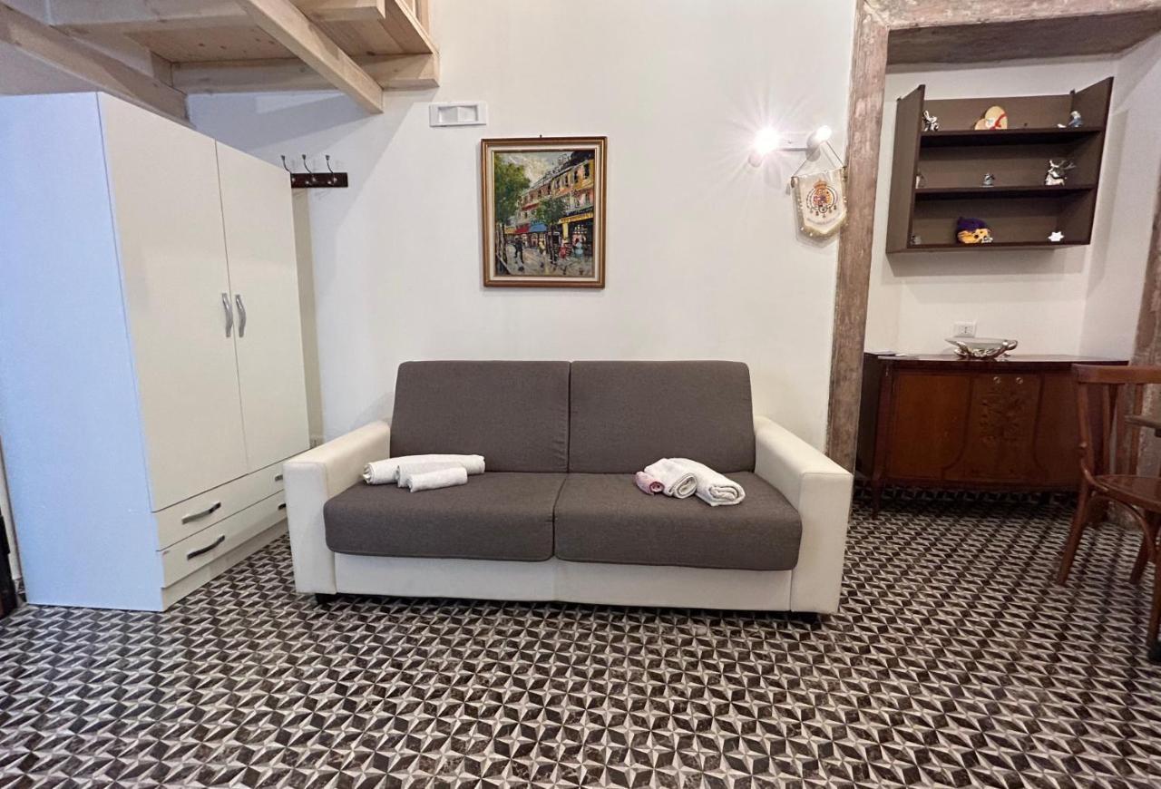 Tribunali Apartments 나폴리 외부 사진